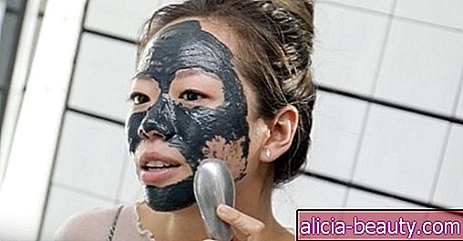 Sledujte: náš redakčný riaditeľ skúša Madonu novú $ 600 Chrome Clay Mask