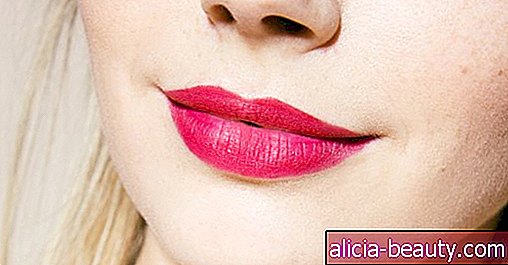 5 niet-drogende vloeibare lippenstiften voor mensen die vloeibare lippenstift haten