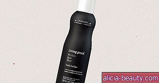 Iedereen houdt van Living Proof's Dry Shampoo, maar deze nieuwe lancering kan beter zijn
