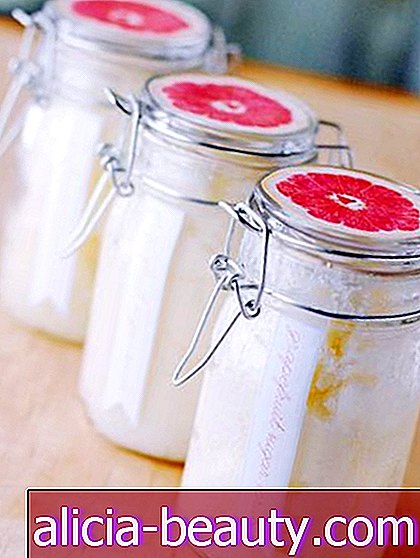 DIY Grapefrukt Saltskrubbe for jevn, sommerklar hud