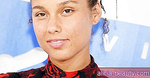 De Jade Rolando a Pepinos: 5 Segredos Por Trás do Rosto Maquiagem de Alicia Keys