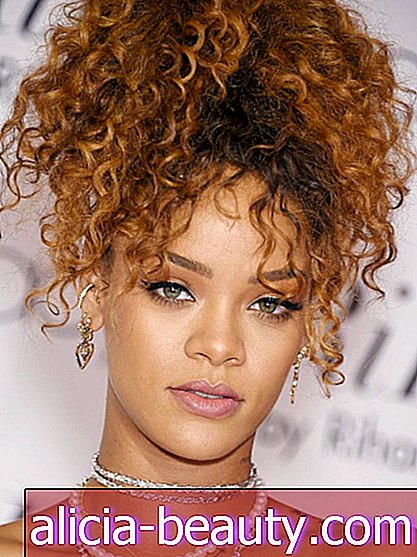 Rihanna hat gerade ihre 90er Jahre Beauty-Ikone enthüllt