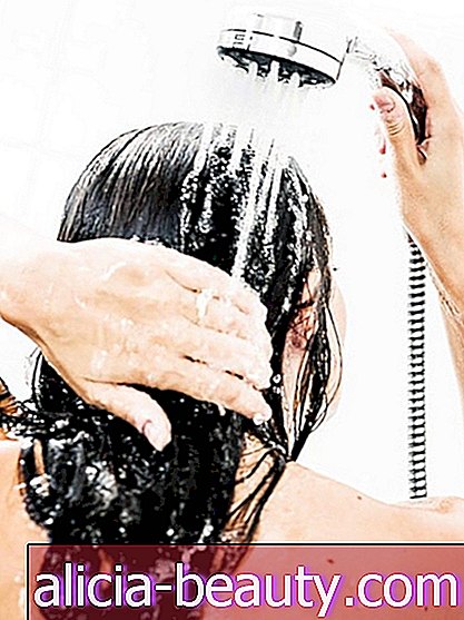 Game Changer: как вымыть волосы, не забивая слив