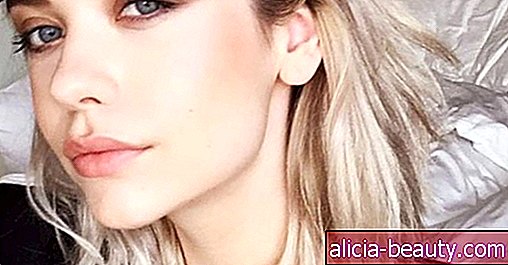 YouTube hviezda Amanda Steeleová na internetovej sláve a kľúč k jej perfektnému mačaciemu oku