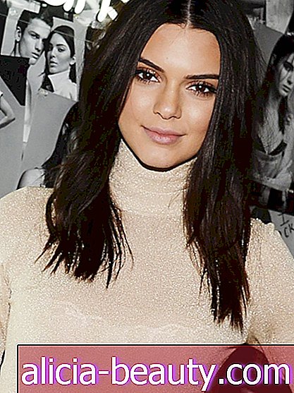 Então, isso é o que Kendall Jenner parece como uma loira