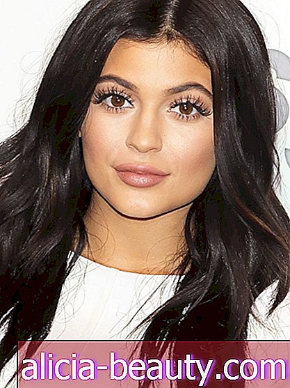 Kylie Jennerin attribuutti Kauneuden tuotepulaa